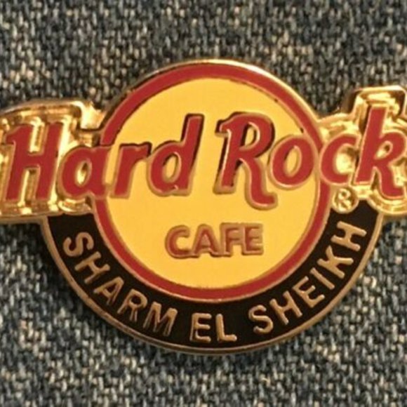 Hard Rock Cafe Pin ~ Sharm El Sheikh ~ Small Classic Logo ~ HRC ~ Egypt - Picture 1 of 2